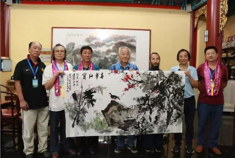 中国（崂山）道家书画院举行建院三周年纪念活动暨书画作品展开展仪式