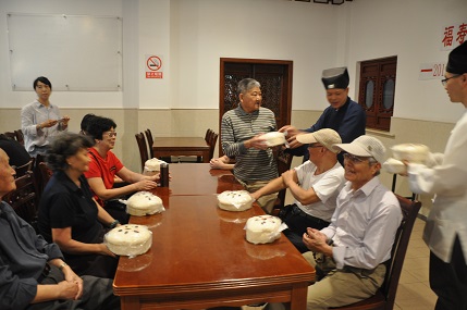 上海市钦赐仰殿道观开展重阳敬老活动-道音文化