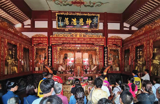 福州市仓山区道教协会举行庆祝新中国七十周年华诞暨重阳节文艺晚会