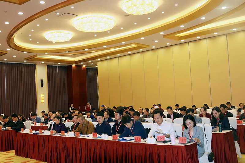 云南宗教坚持中国化方向研讨会在昆明召开-道音文化