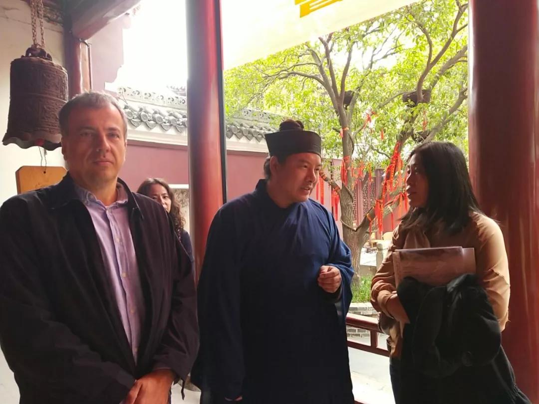 匈中长城友好协会主席欧拉•劳约什访问武汉长春观-道音文化