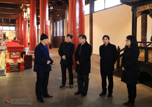 江苏省委统战部副巡视员王耀强一行视察苏州玄妙观-道音文化