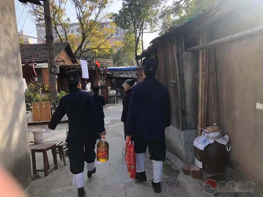 南昌市青云谱区道教协会春节走访慰问贫困群众献爱心-道音文化