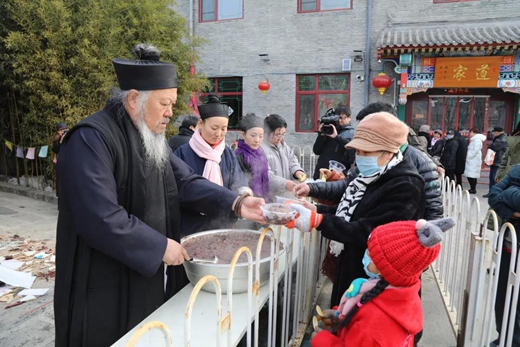 雁栖范各庄关公庙腊八施粥活动送祝福-道音文化