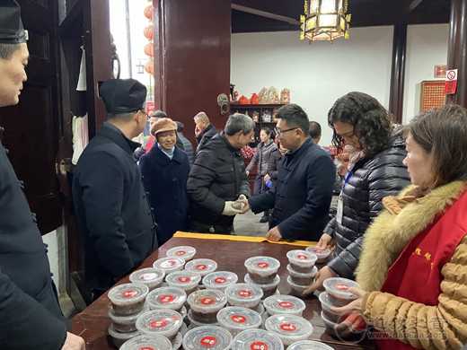 苏州城隍庙腊八施粥活动圆满-道音文化