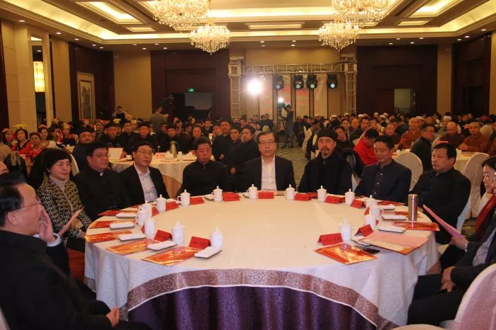 山东省暨济南市民族宗教界迎春茶话会在济南举行