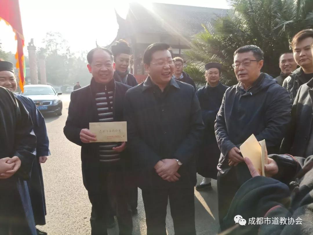 成都市委、市政府有关领导走访慰问成都道教界代表人士-道音文化