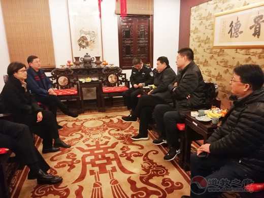 上海市委统战部领导除夕夜到上海城隍庙实地检查暂停对外开放后的应对情况-道音文化