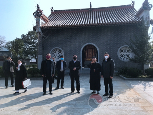 湖南省民宗委党组书记、主任向恩明到南岳视察指导宗教界新型冠状病毒防控工作-道音文化