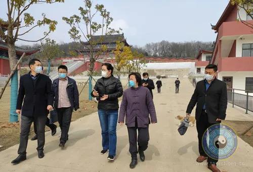 南京市江宁区民宗局局长一行到方山洞玄观督查消防安全与疫情防控工作-道音文化