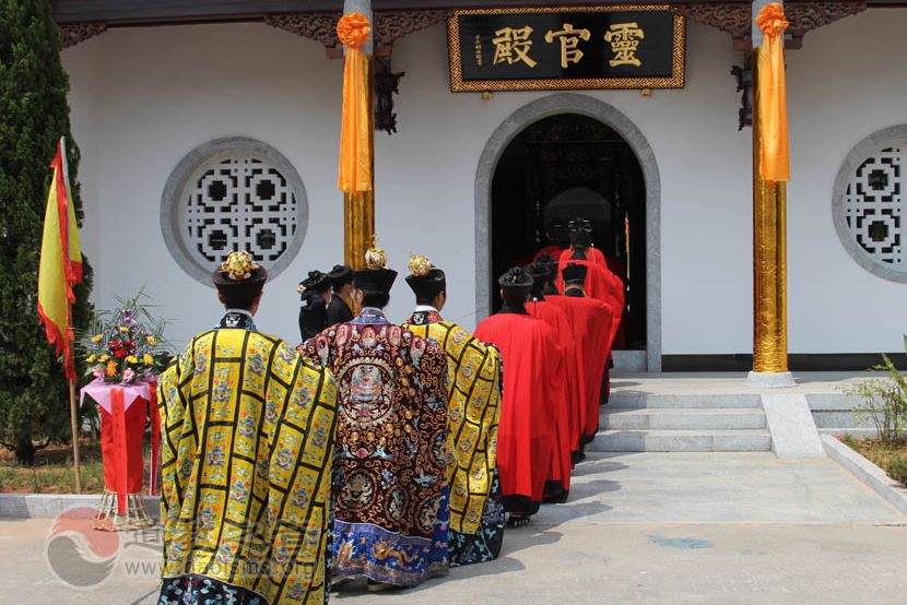 读了《立教十五论》，才对道教“出家”有了更深的理解