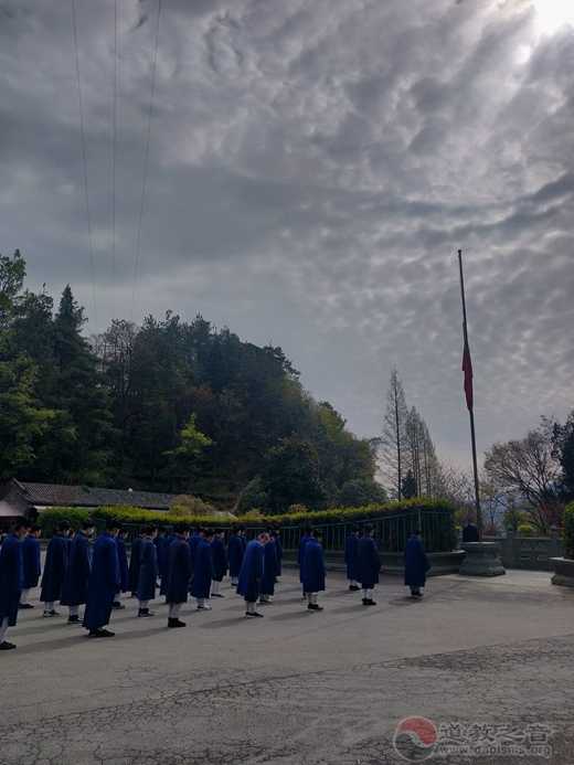 全国各地道教宫观深切悼念新冠肺炎疫情牺牲烈士和逝世同胞-道音文化