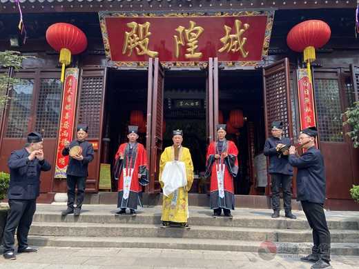 全国各地道教宫观深切悼念新冠肺炎疫情牺牲烈士和逝世同胞-道音文化