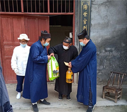 湖北省道协副会长刘信峰道长赴分管辖区道观进行防疫检查和慰问-道音文化