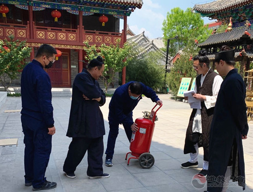 山东省青州市委统战部检查组赴三官庙检查消防安全工作-道音文化