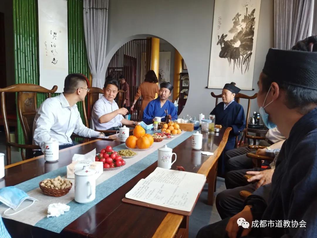 成都市民宗局副局长吴德华一行调研新津县老君山道观防疫及建设情况-道音文化