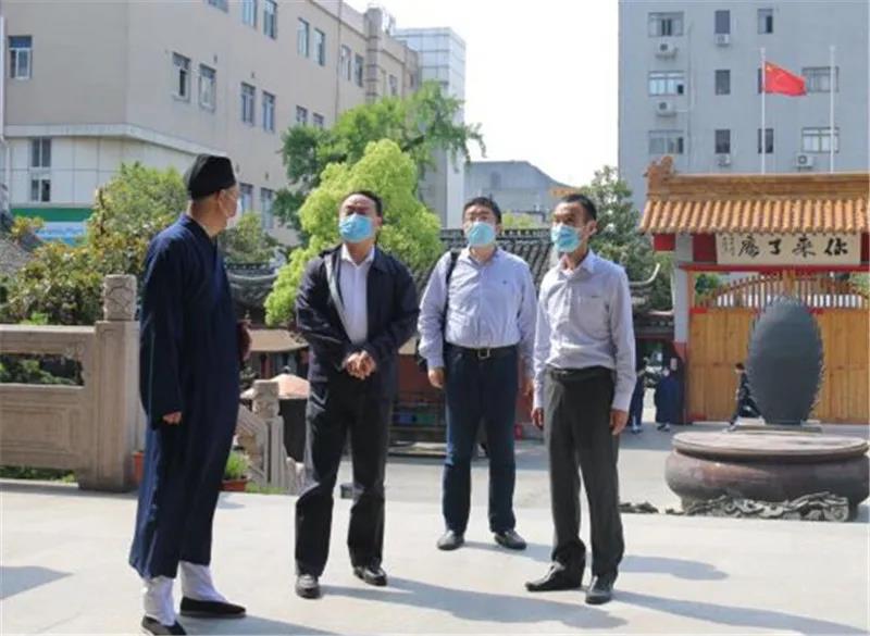 上海市委统战部副部长王霄汉赴松江区宗教活动场所调研-道音文化