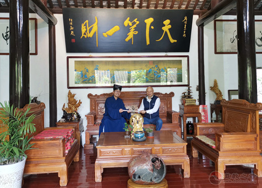 常州市武进区政协副主席单骏初调研白龙观-道音文化