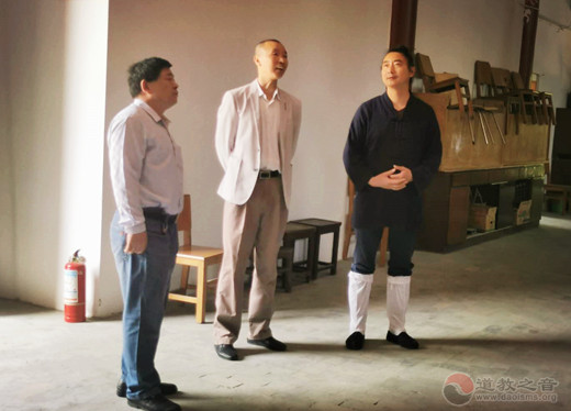 江苏省常州市民宗局副局长徐文河视察将军观安全工作-道音文化