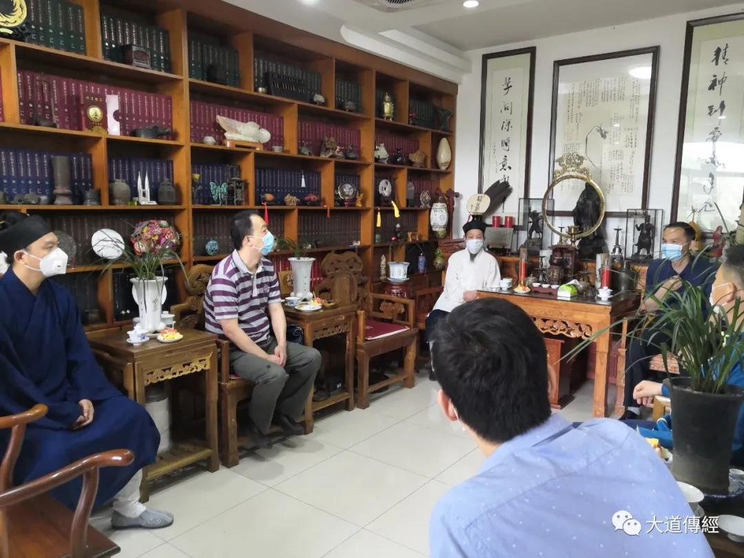 武汉市东湖风景区工委组织部副部长夏银飞、市道协秘书长陈敬东赴大道观调研-道音文化