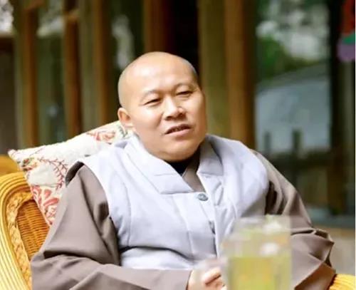 聚焦两会，共克时艰-道音文化