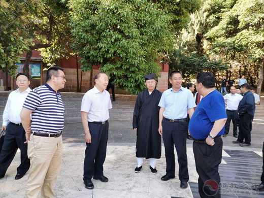 云南省政协一行到大理巍宝山调研-道音文化