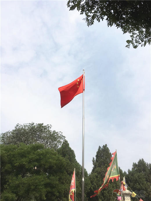 山东省临清市泰山行宫碧霞元君祠开放首日举行升国旗仪式-道音文化