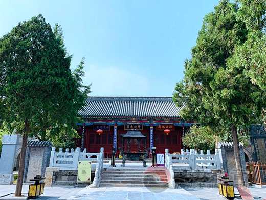 泰山灵应宫恢复开放并举行升国旗仪式-道音文化
