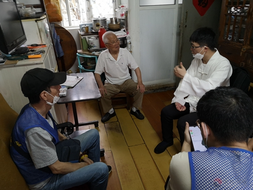 上海城隍庙慈爱功德会爱心桥公益活动正式恢复