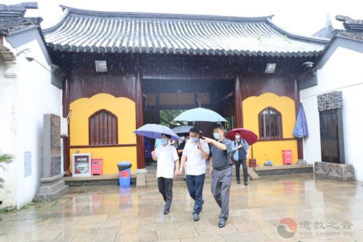 江苏省民宗委政法处副处长任称新一行到苏州玄妙观调研-道音文化