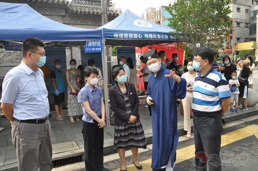 上海市市政府副秘书长虞丽娟一行调研上海城隍庙-道音文化