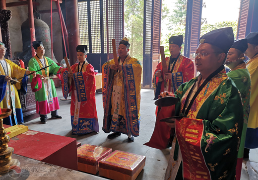 江苏省常州白龙观举行纪念抗战胜利75周年和平祈祷法会活动