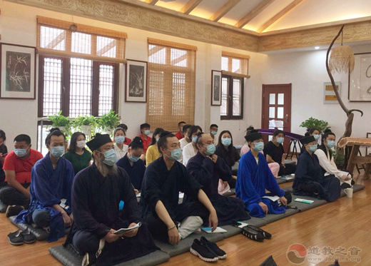 山东省日照市委统战部赴日照龙神庙宣传《民法典》知识
