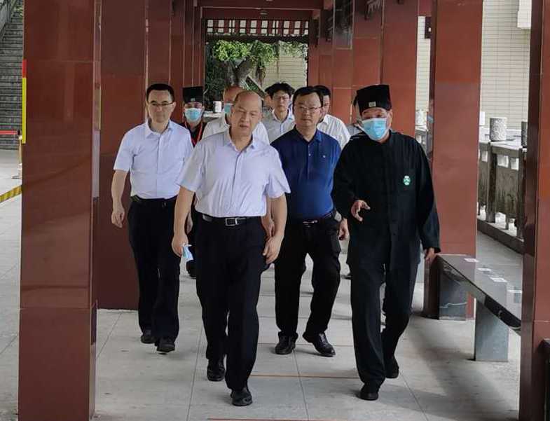福建省副省长郑建闽一行调研检查福清石竹山道院疫情防控和有序开放工作