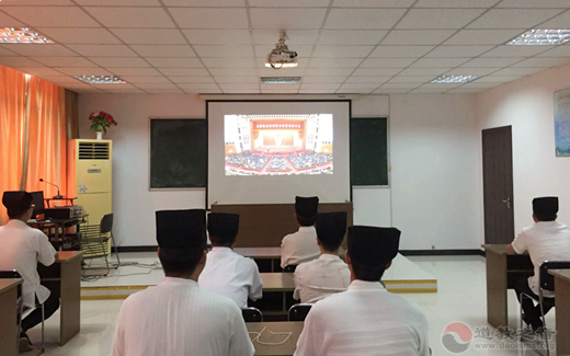 南京道教界人士集中收看全国抗击新冠疫情表彰大会-道音文化