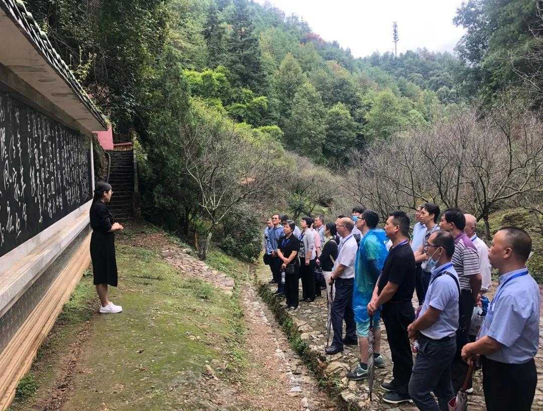 广东省举办全省宗教界代表人士坚持宗教中国化方向专题培训班