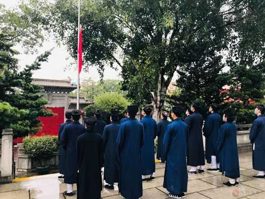 广州市道教各场所举行“迎国庆”升旗仪式-道音文化
