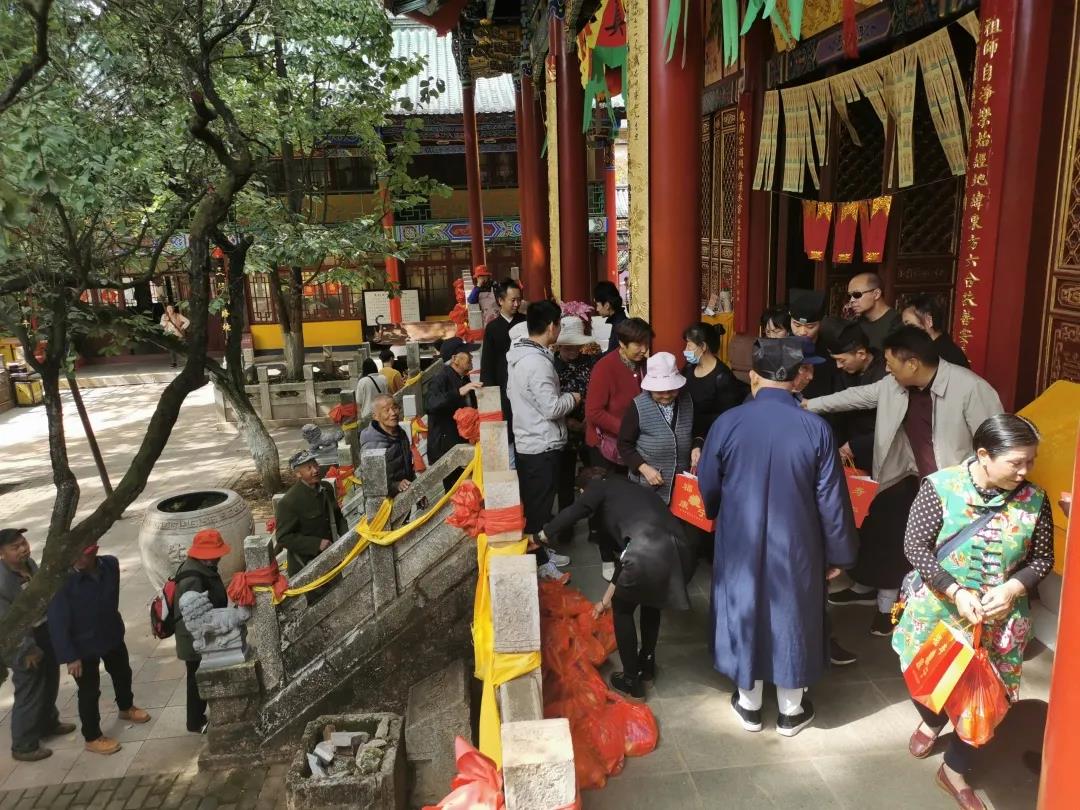 云南道教界开展重阳节公益慈善活动-道音文化