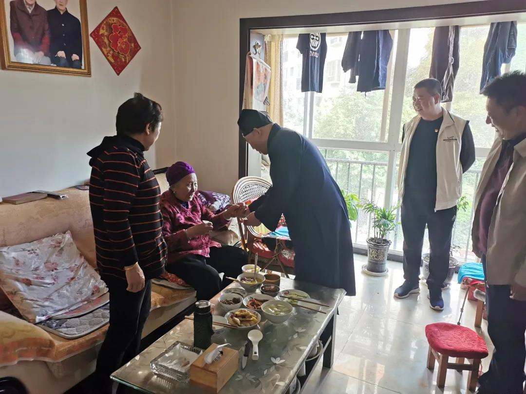 云南道教界开展重阳节公益慈善活动-道音文化