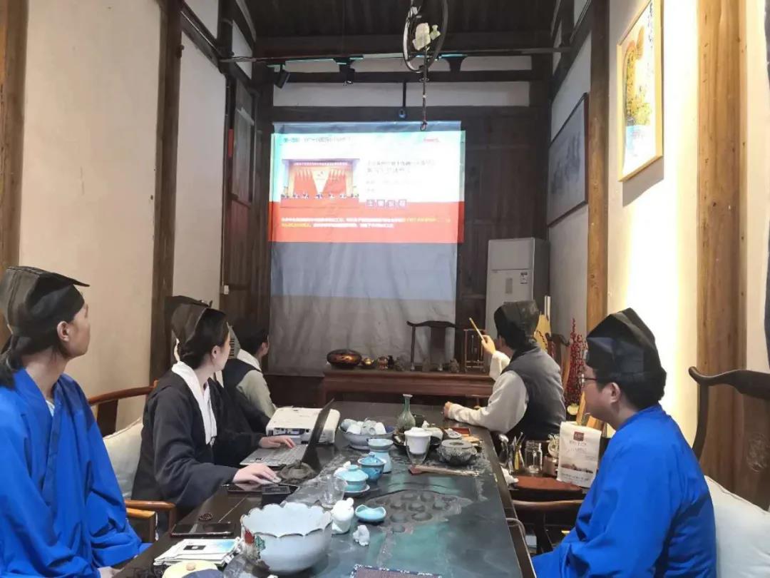 福州三坊七巷天后宫组织学习党的十九大五中全会精神