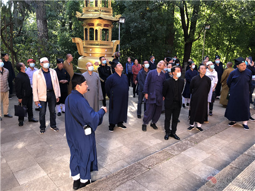 昆明市宗教界代表人士培训班到云南省道协龙泉观参观交流