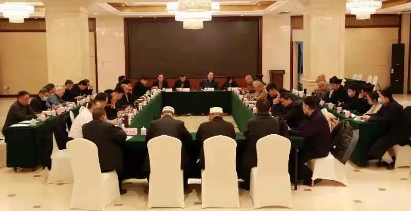 河北省委统战部召开全省性宗教团体学习贯彻十九届五中全会精神座谈会