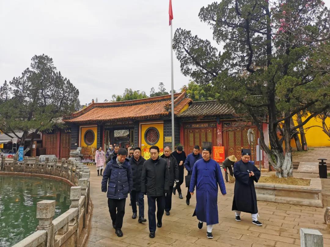 云南省委统战部常务副部长刘智一行到省道教协会调研慰问