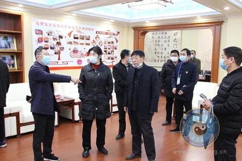 福建省民宗厅副厅长兰秀珍一行到莆田市涵江鲤江庙、江口福莆仙东岳观调研慰问
