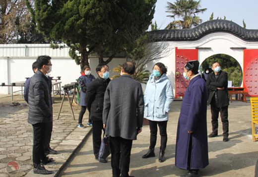 启东市副市长袁圣菊一行调研启东市道教协会和崇贞观疫情防控工作-道音文化