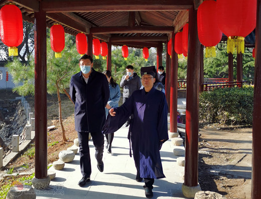 常州市经开区管委会副主任王文一督查白龙观春节前安全生产和疫情防控工作