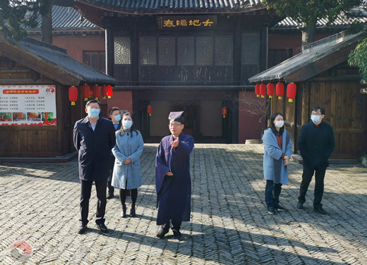 常州市经开区管委会副主任王文一督查白龙观春节前安全生产和疫情防控工作