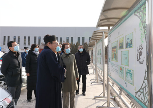 太原市政协党组书记、主席操学诚一行调研居贤观-道音文化