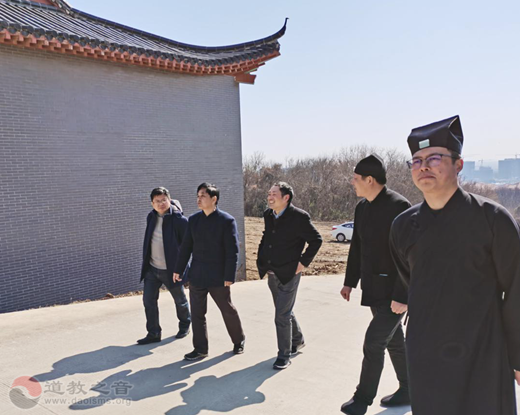 南京市民宗局副局长纪勤一行到市道协走访慰问