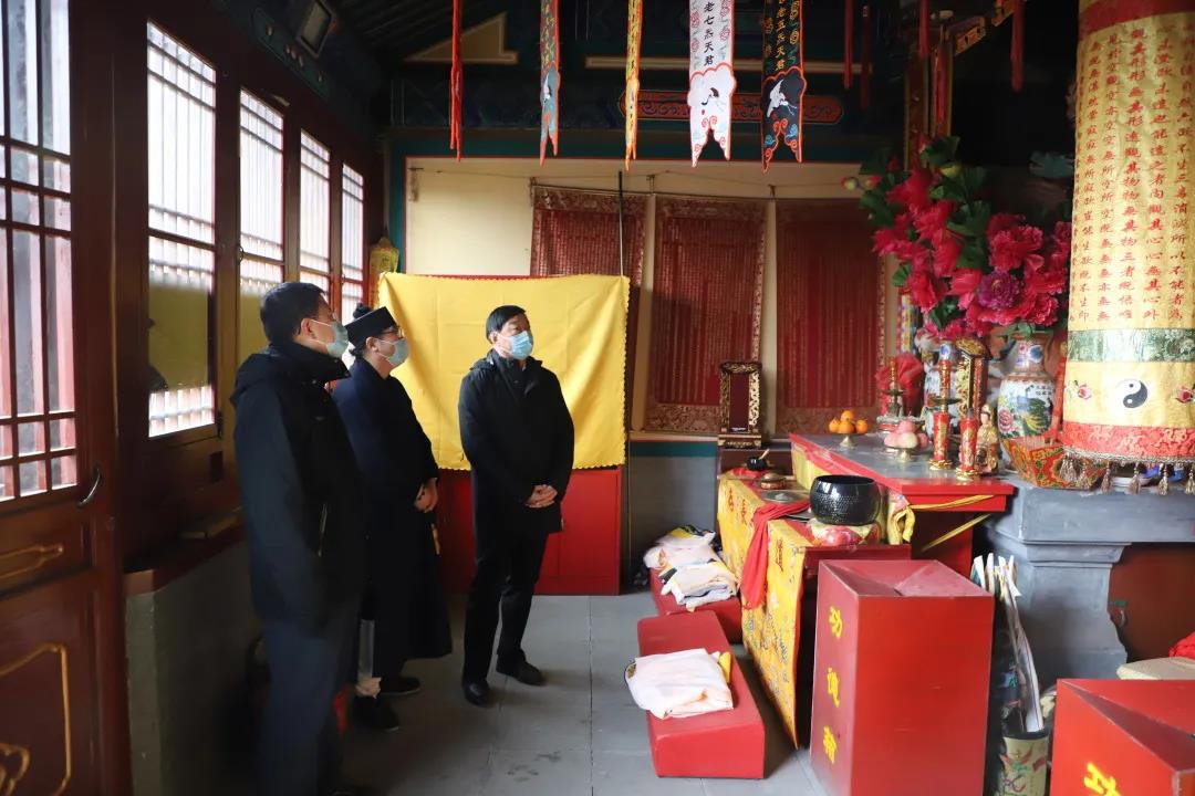 北京市民族宗教委主任到海淀区桃源观检查工作